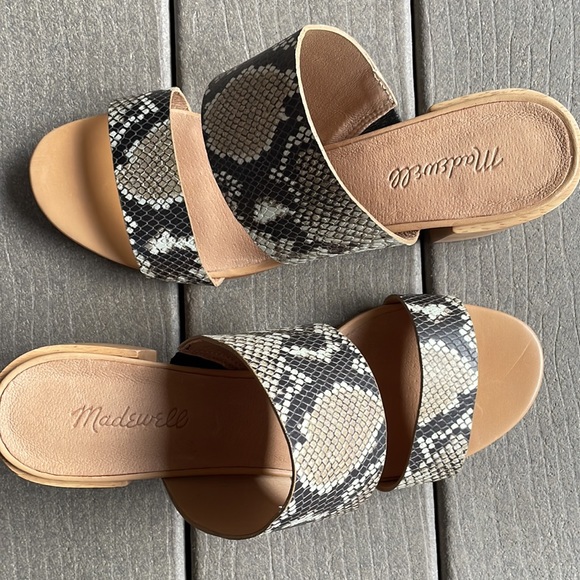 Madewell The Kiera Mule Sandal in Snake Embossed Leather 10 - Picture 2 of 10